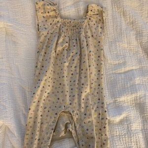 Tea Collection romper, 6-12mo. Like NEW!